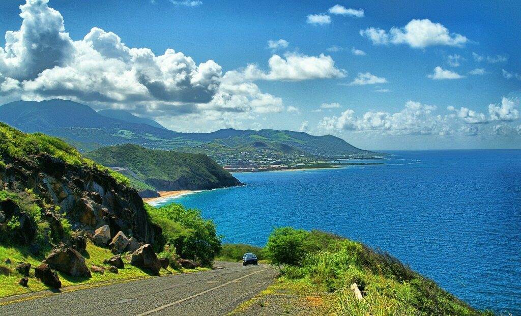 De schilderachtige snelweg van Saint Kitts